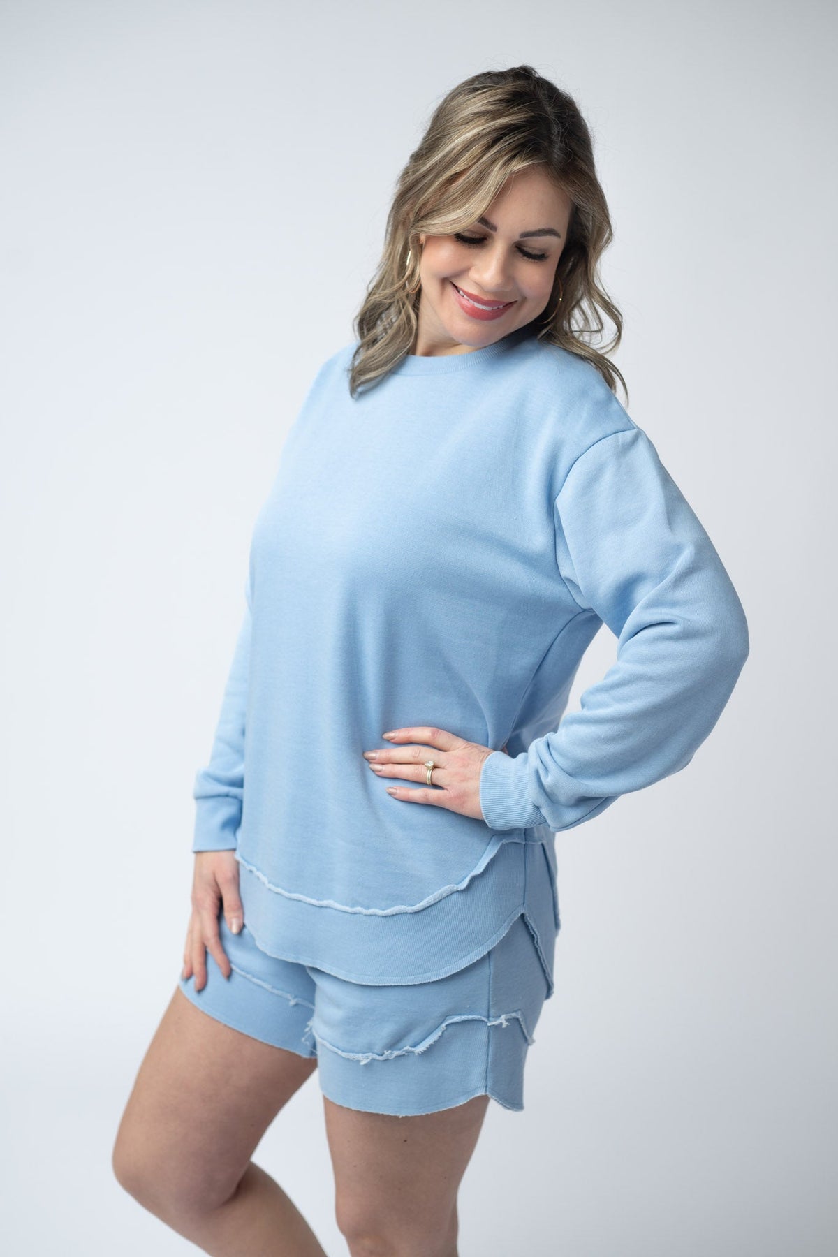 Vintage Wash Pullover in Dusty Blue