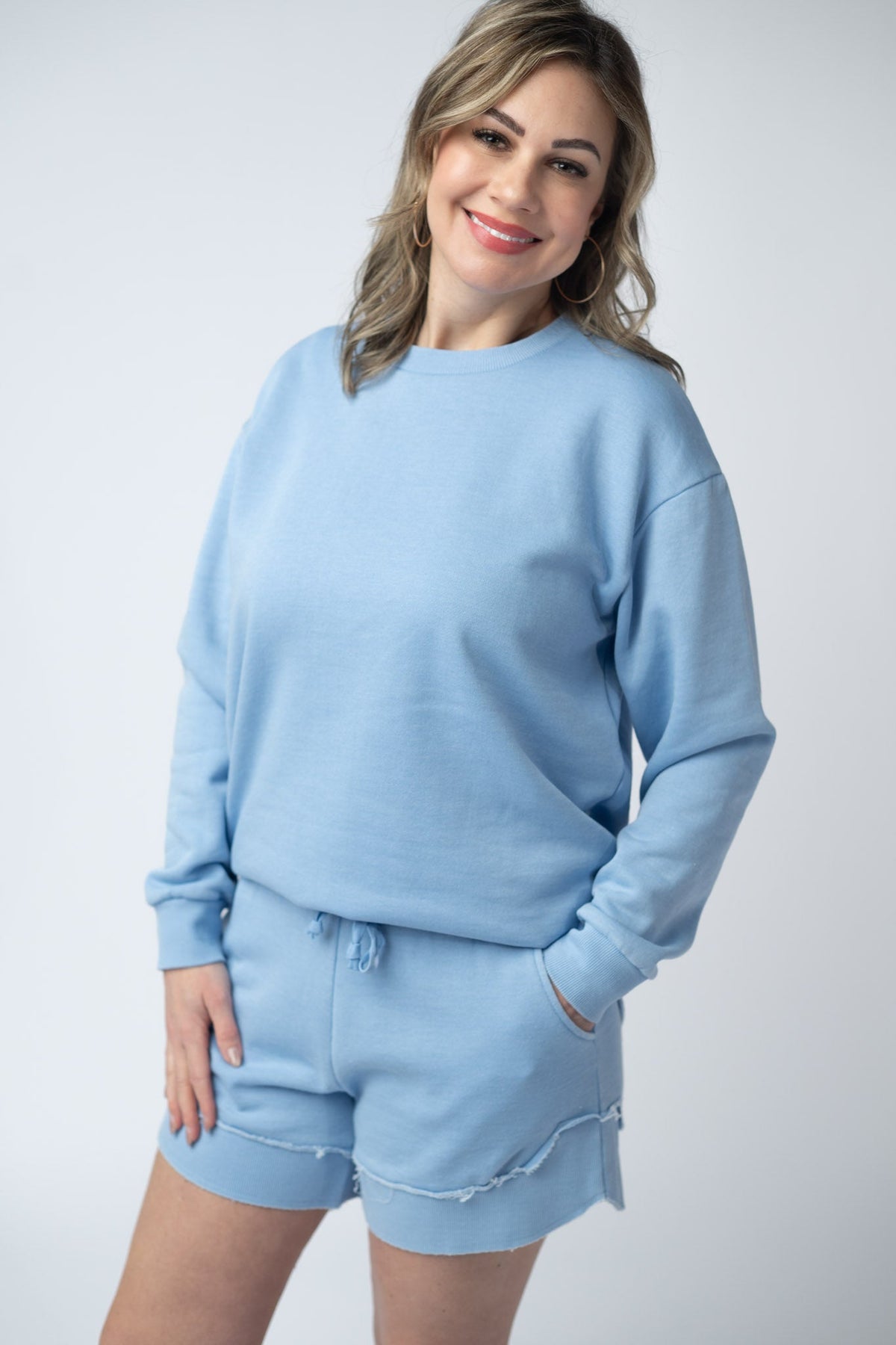 Vintage Wash Pullover in Dusty Blue