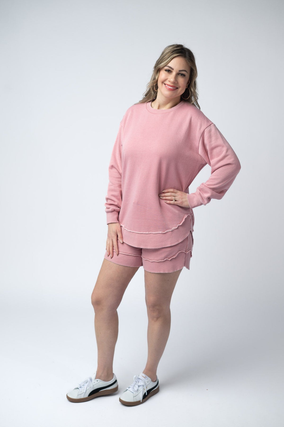 Vintage Wash Pullover in Dusty Pink