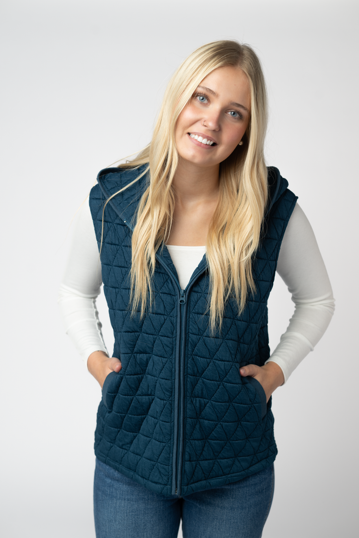 Heather Geometric Hooded Vest in Teal
