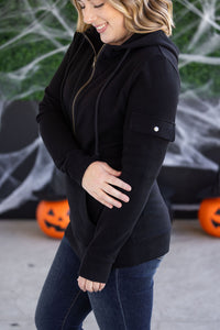 Pixie Pocket Halfzip Hoodie in Black