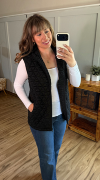 Heather Geometric Hooded Vest in Black