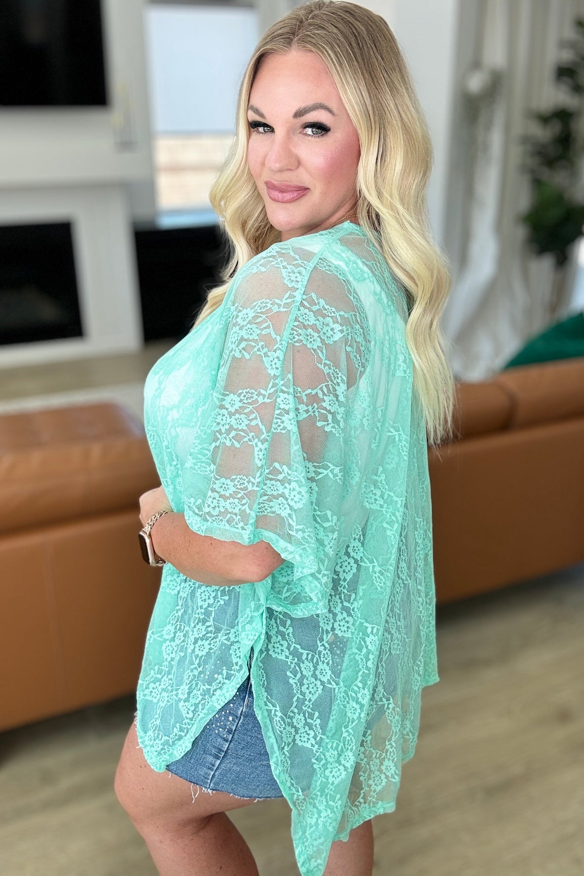 Good Days Ahead Lace Kimono In Mint