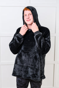 Kids Oversized Hoodie Blanket in Black