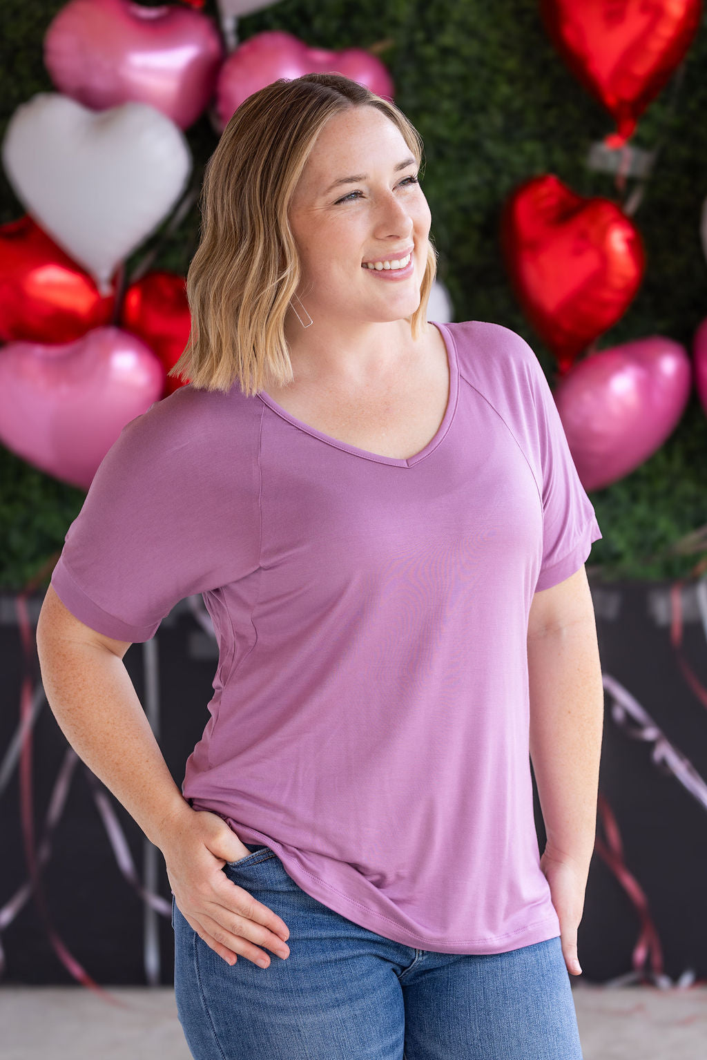Bamboo V Neck Tee in Pink