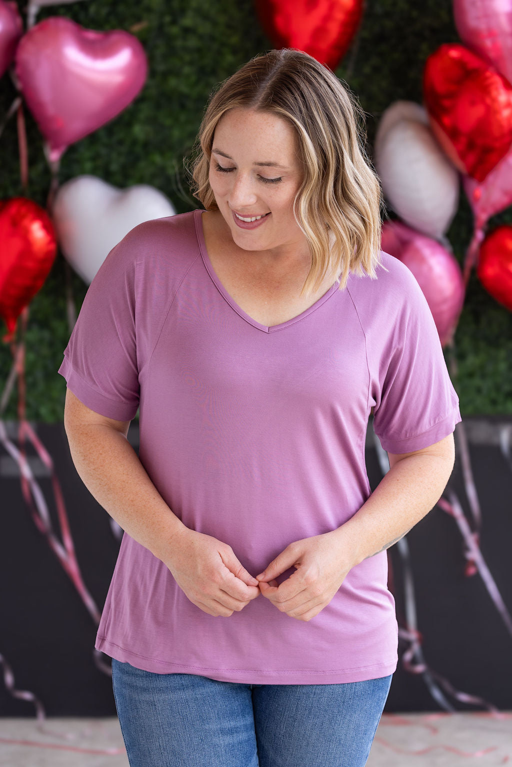 Bamboo V Neck Tee in Pink