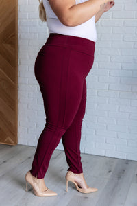 Dear Scarlett Magic Skinny Pants in Wine