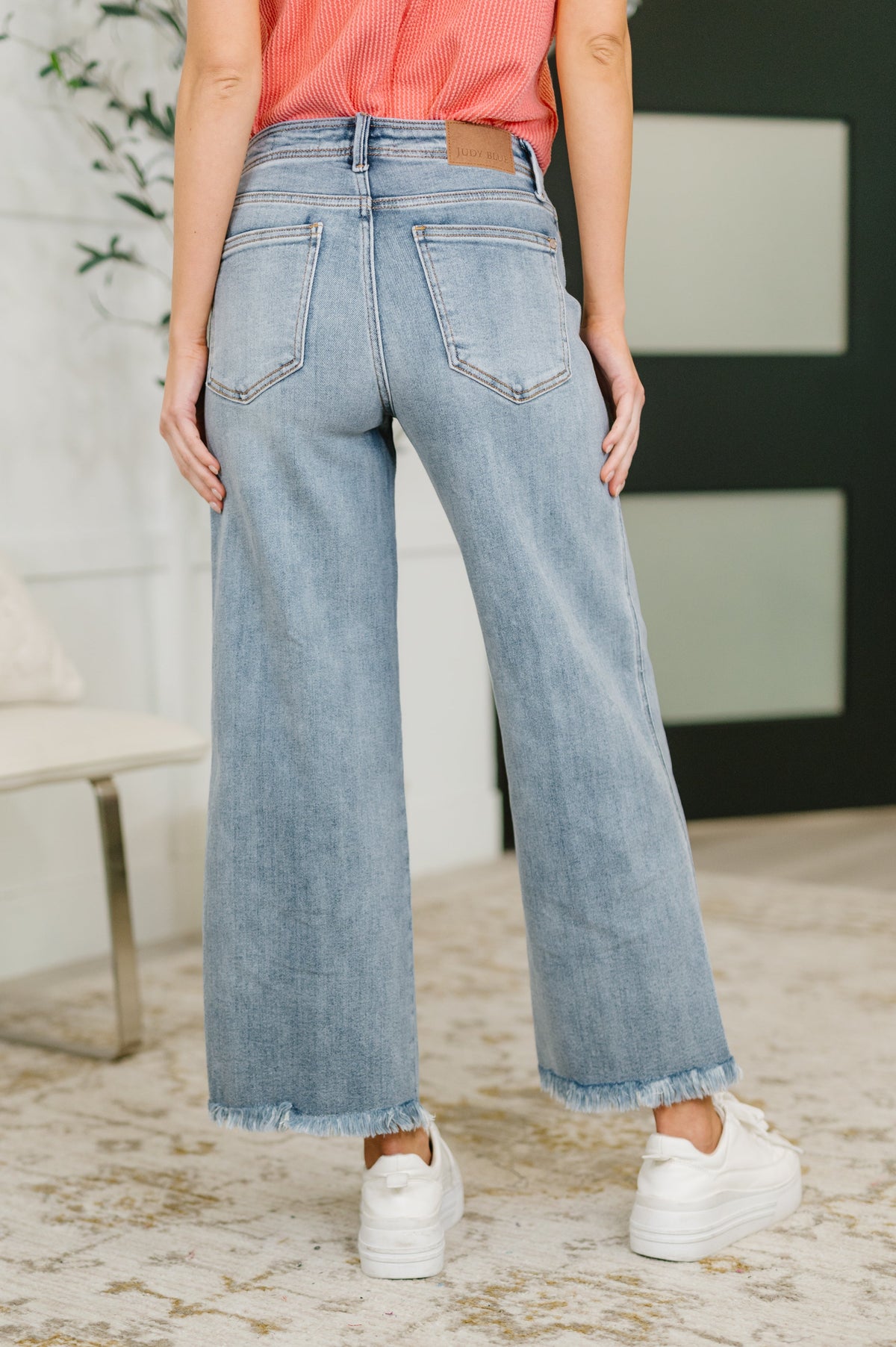Judy Mid Rise Ankle Wide Leg + Hollywood WB + Fray Hem