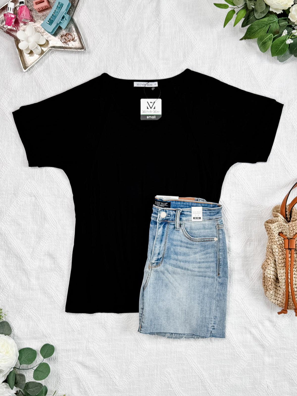 Bamboo V Neck Tee in Black