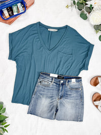 Sierra Pocket Top in Light Teal