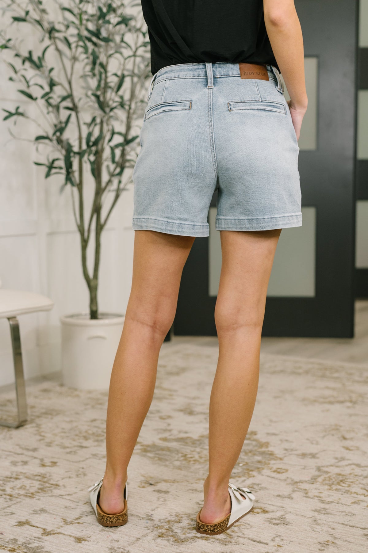 Scarlett High Waist Trouser Short