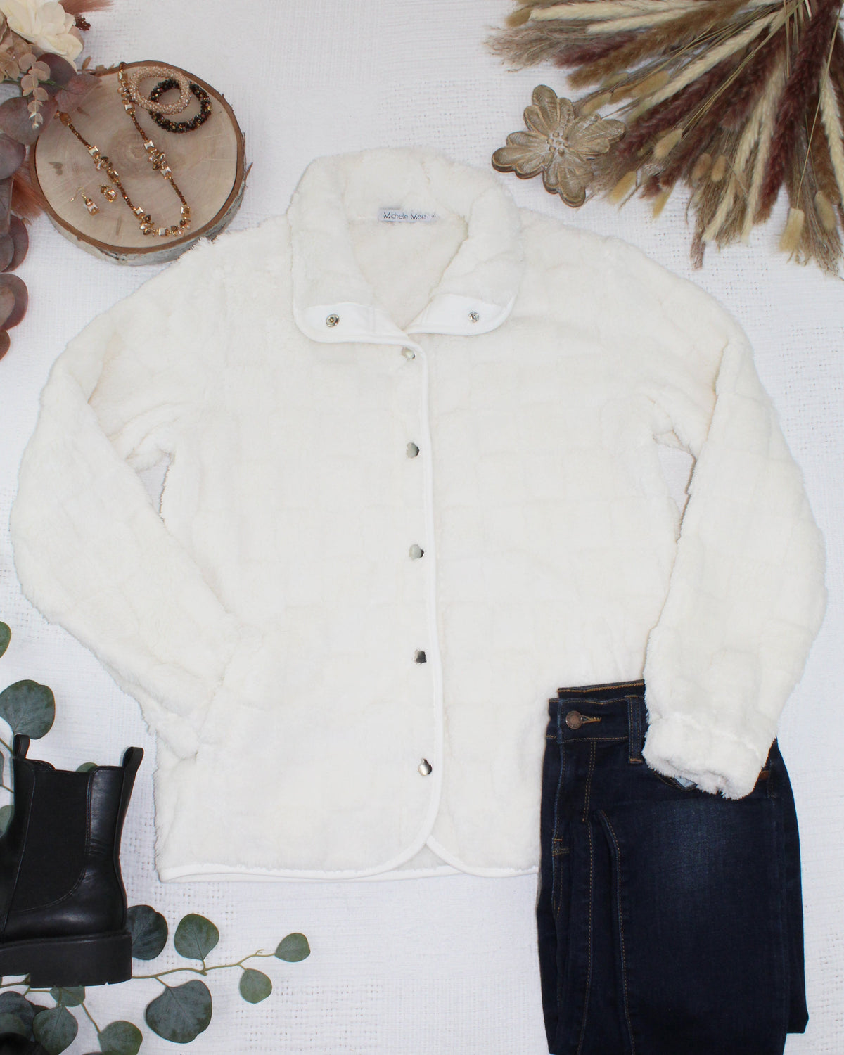Checkered Snap Sherpa in Ivory