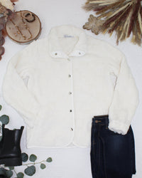 Checkered Snap Sherpa in Ivory