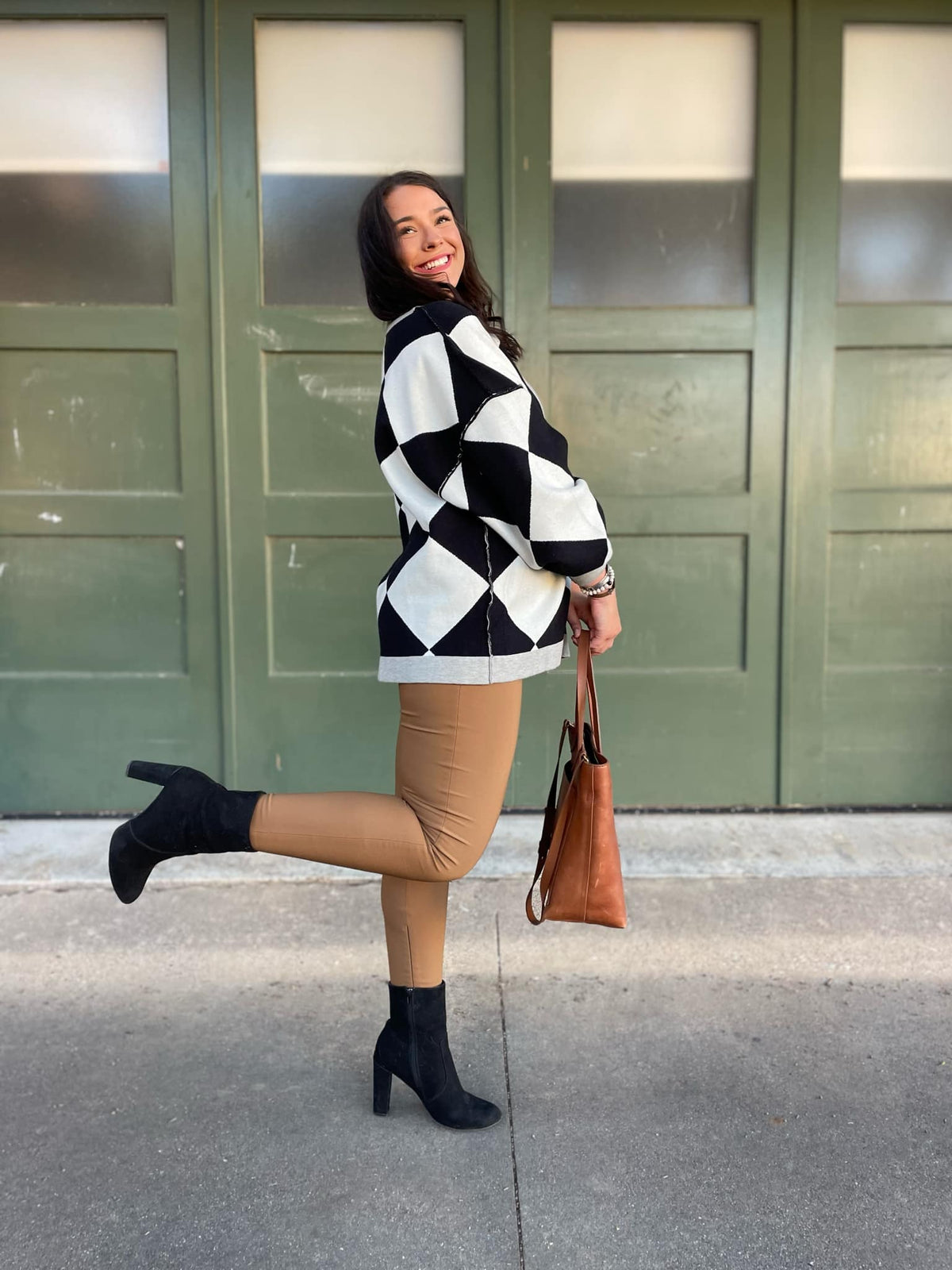 Contrast Trim Cardigan in Black Checkers