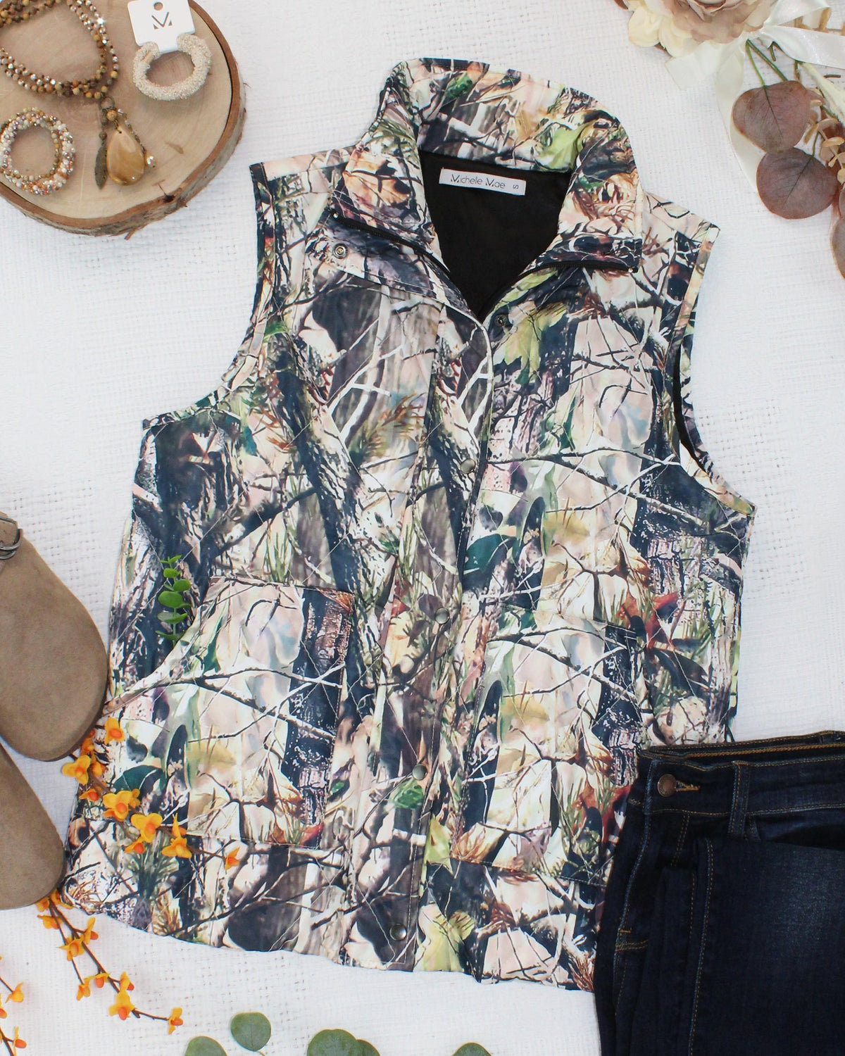 Remy Zip Up Vest in Dark Camo