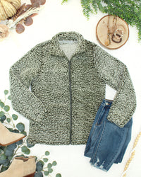 Two Tone Fullzip Sherpa in Olive and White