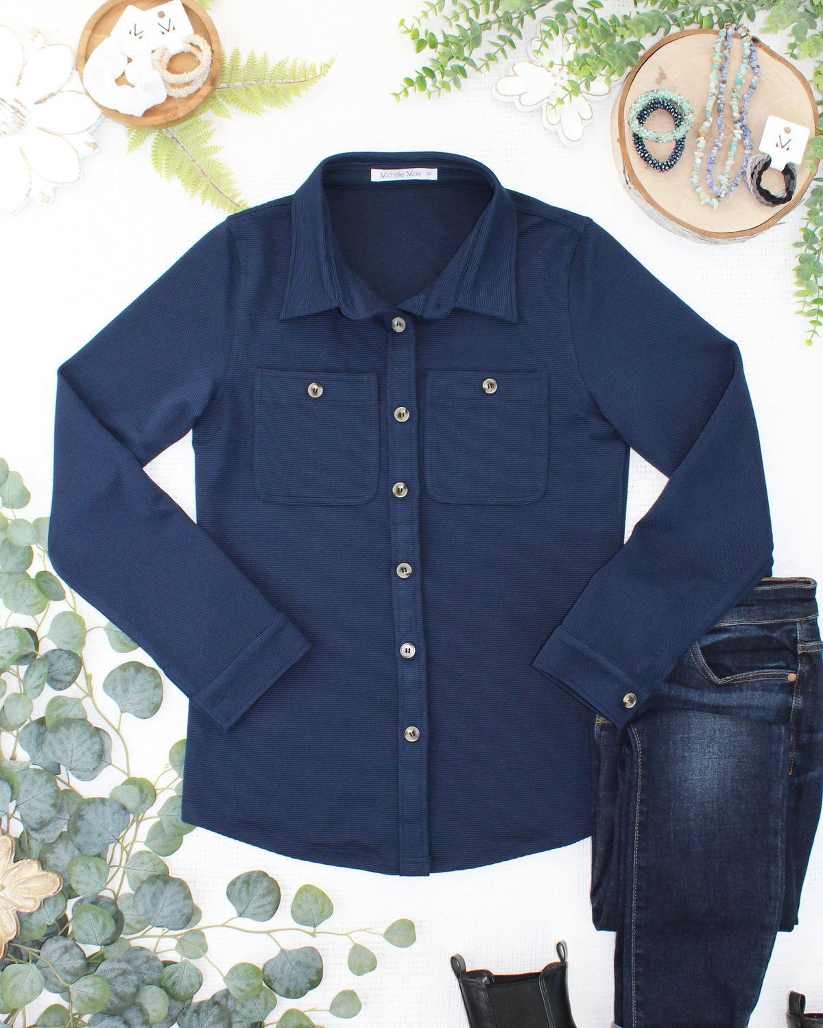 Ryleigh Ribbed Button Down in Navy