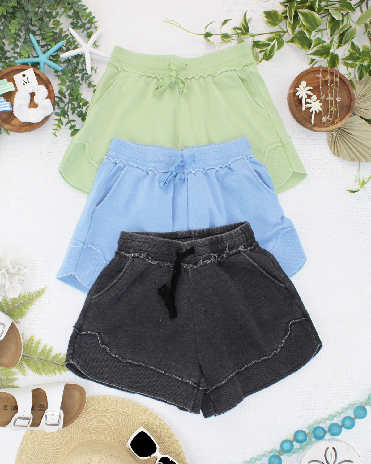 French Terry Stevie Shorts in Spring Leaf
