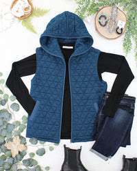Heather Geometric Hooded Vest in Teal