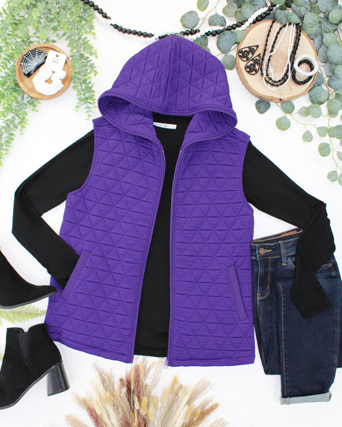 Heather Geometric Hooded Vest in Purple