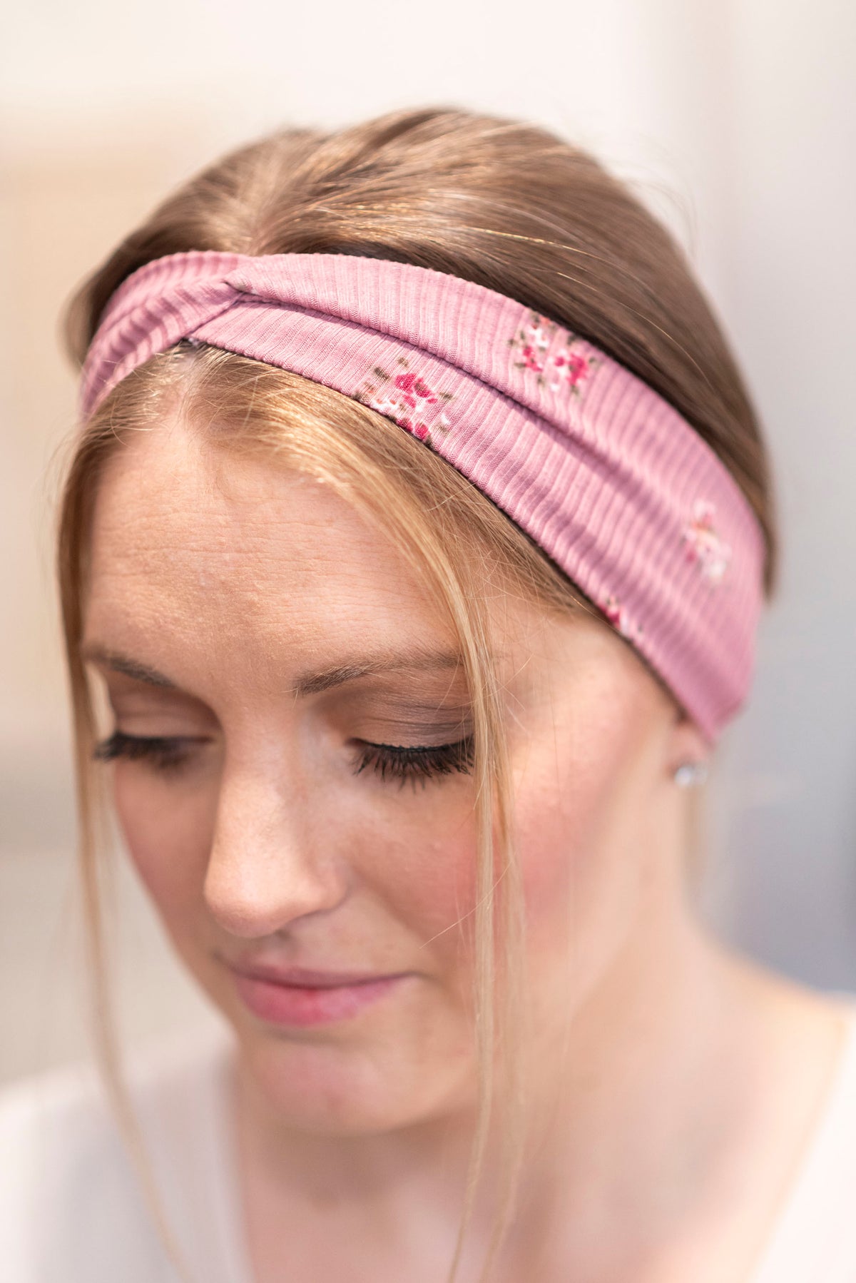 Handmade Knotted Headband in Mauve Floral
